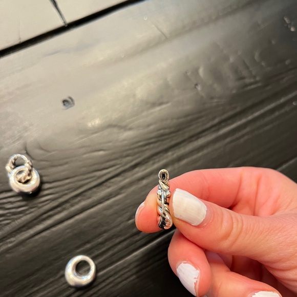 David Yurman Pure Drop Earrings - Picture 4 of 4